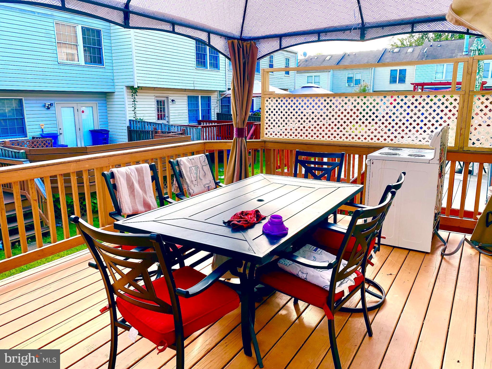 GUNNERS LAKE VILLAGE - Residential