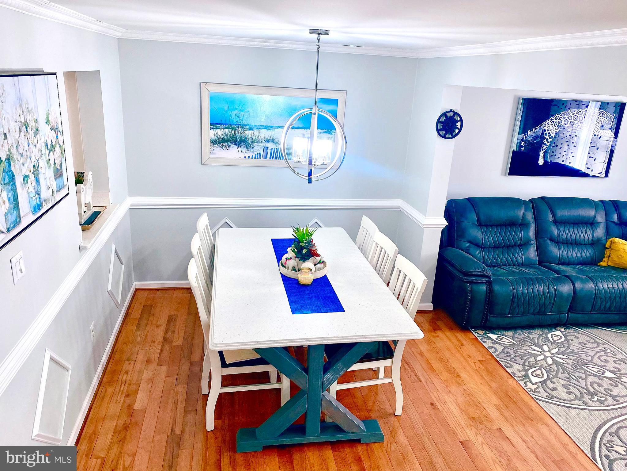 GUNNERS LAKE VILLAGE - Residential