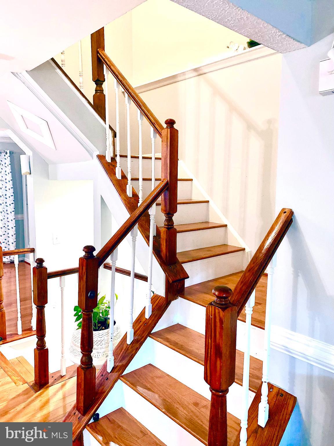 GUNNERS LAKE VILLAGE - Residential