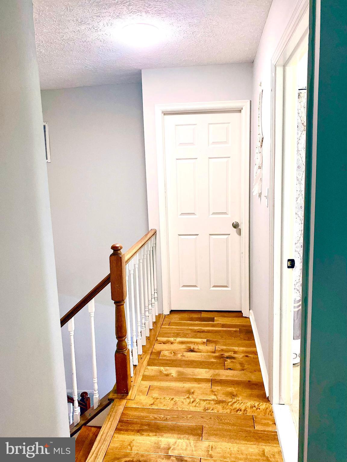 GUNNERS LAKE VILLAGE - Residential