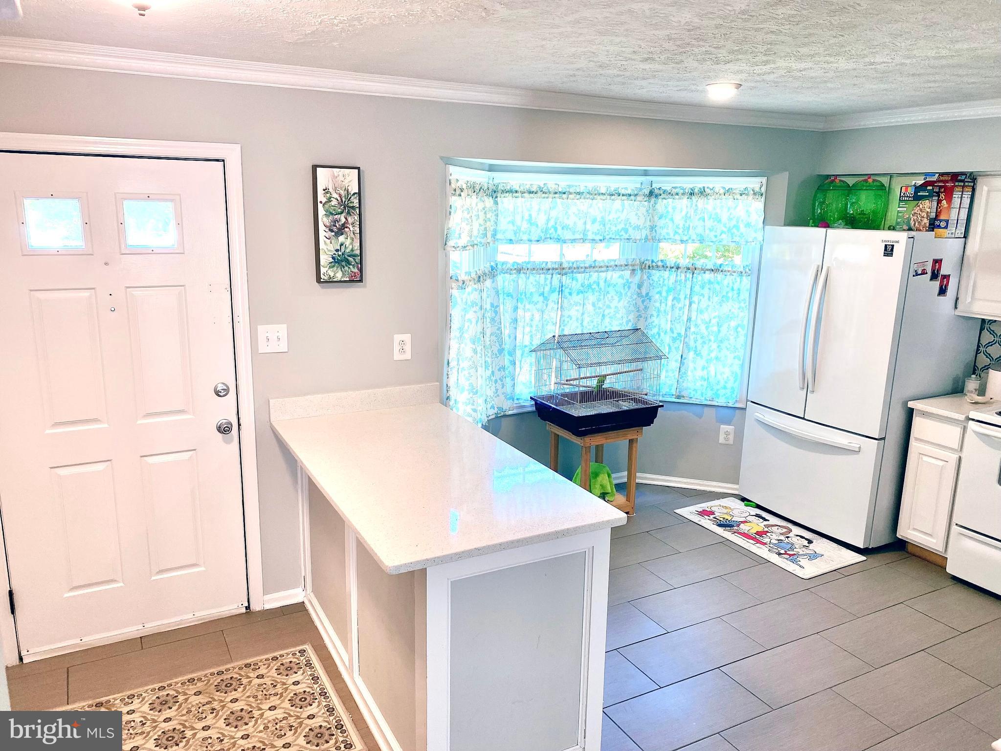 GUNNERS LAKE VILLAGE - Residential