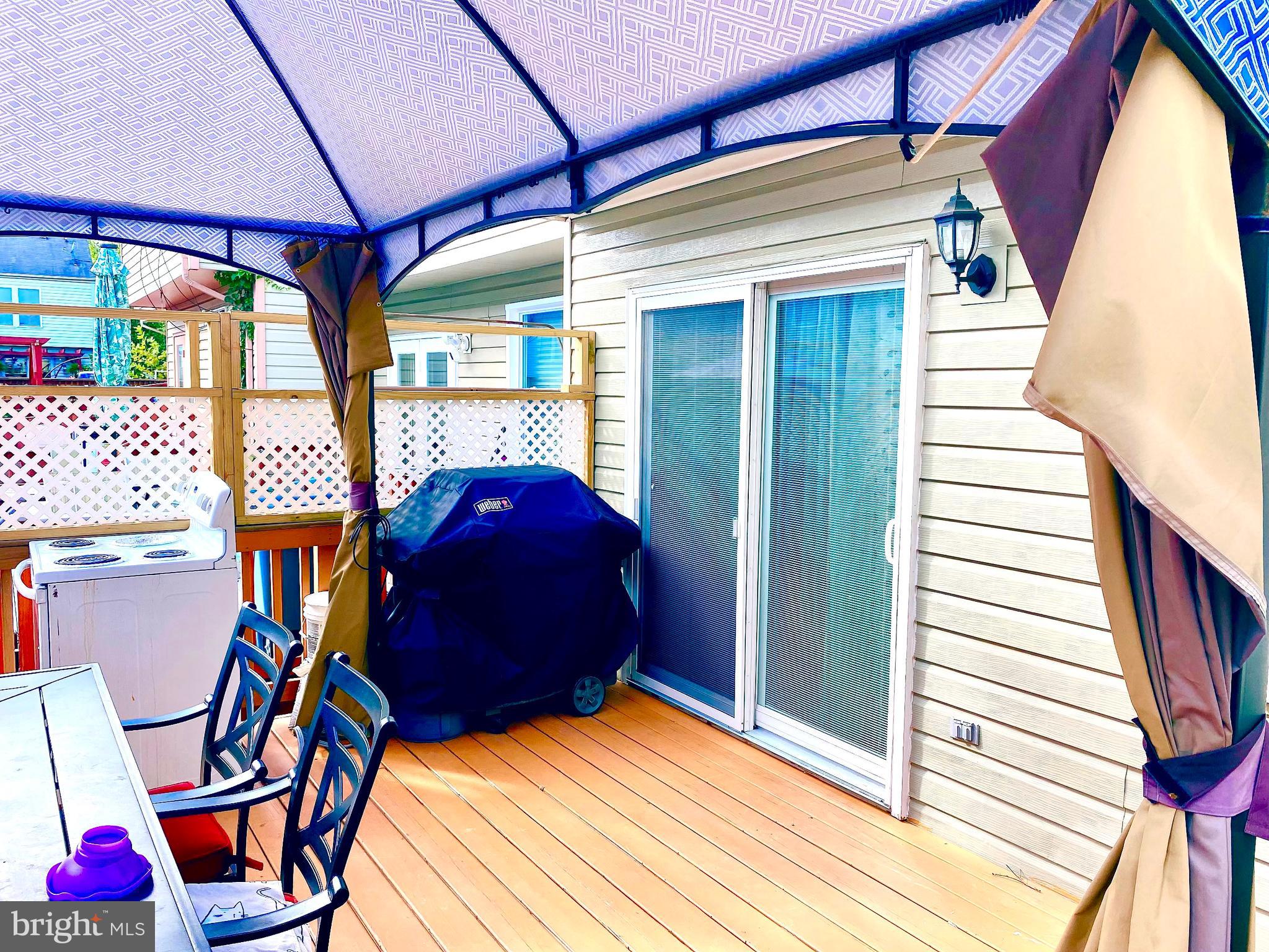 GUNNERS LAKE VILLAGE - Residential