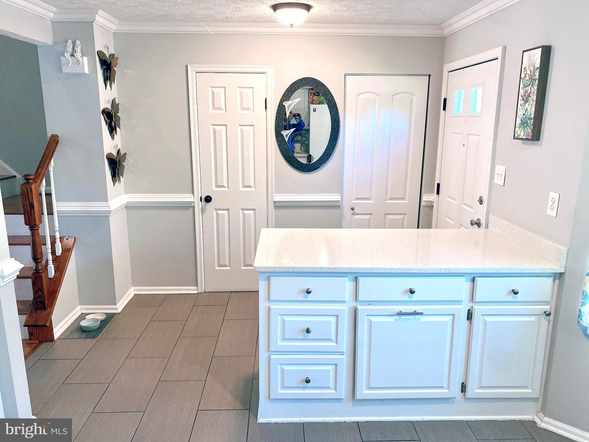 GUNNERS LAKE VILLAGE - Residential