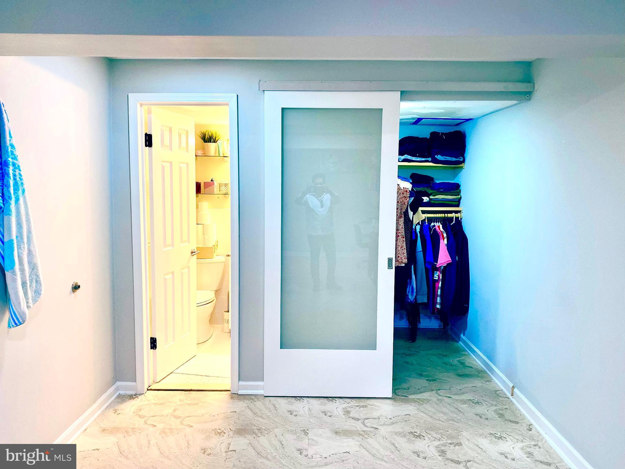 GUNNERS LAKE VILLAGE - Residential