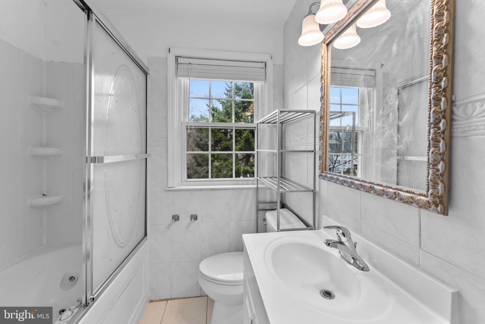 CEDARCROFT - Residential Lease