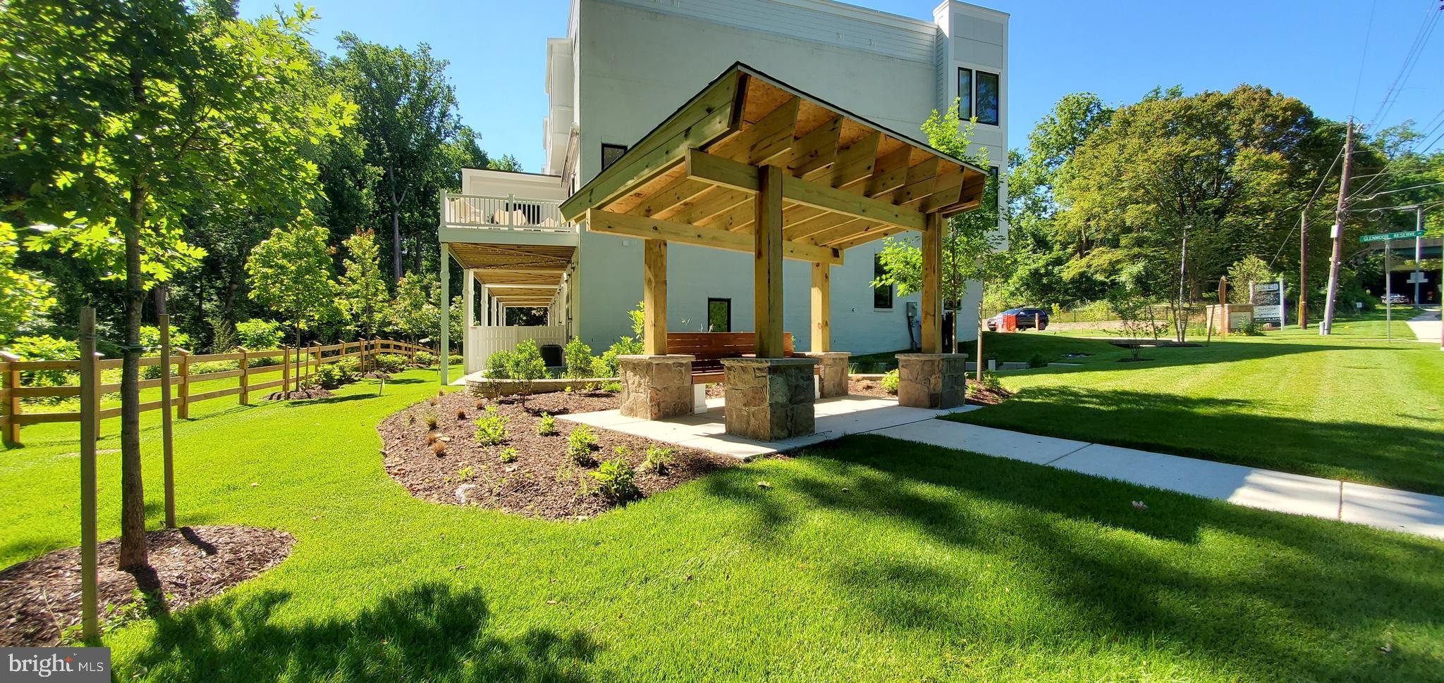 BETHESDA OUTSIDE - Residential