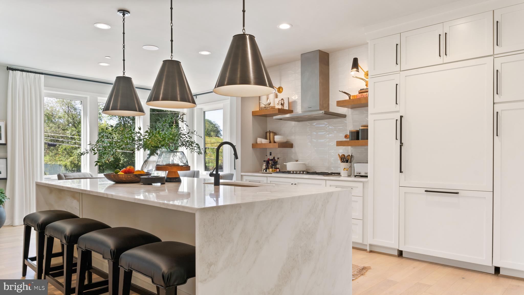 BETHESDA OUTSIDE - Residential