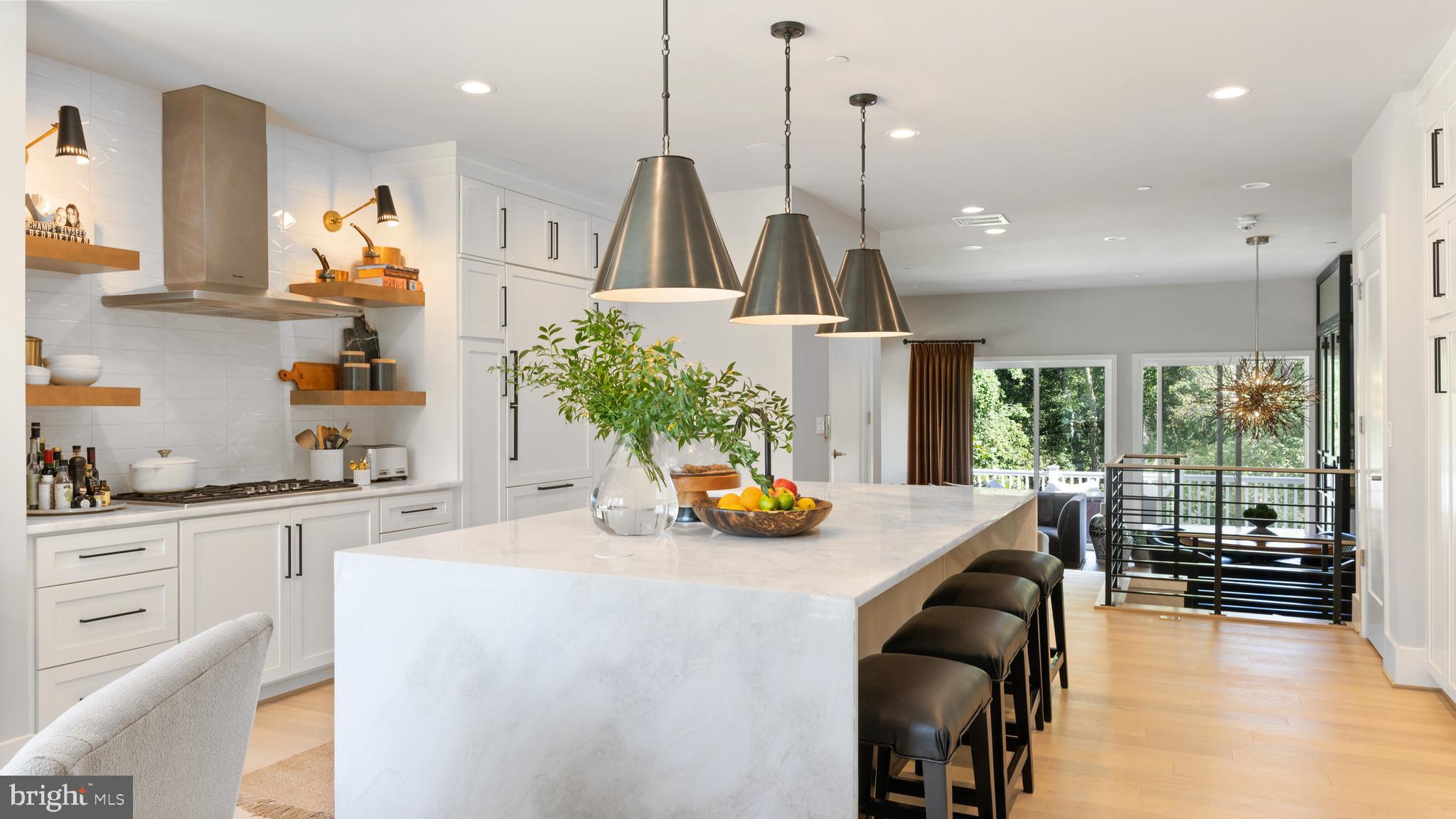 BETHESDA OUTSIDE - Residential