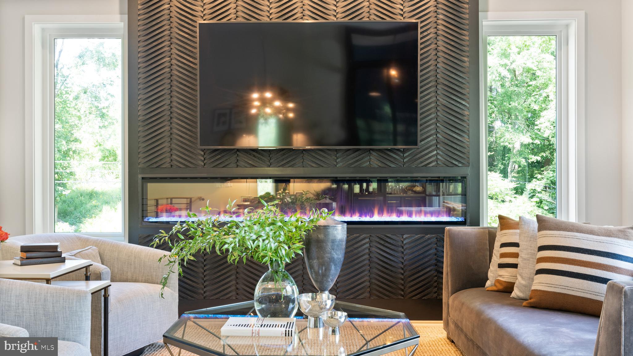 BETHESDA OUTSIDE - Residential