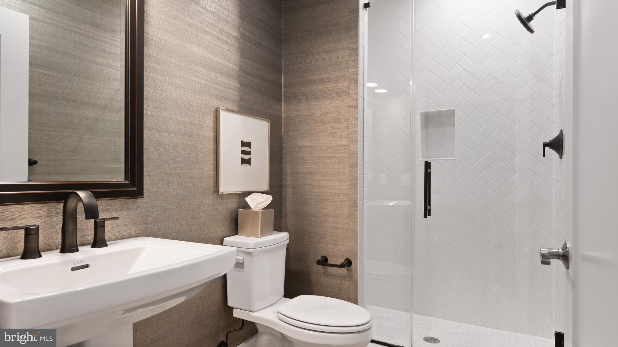 BETHESDA OUTSIDE - Residential