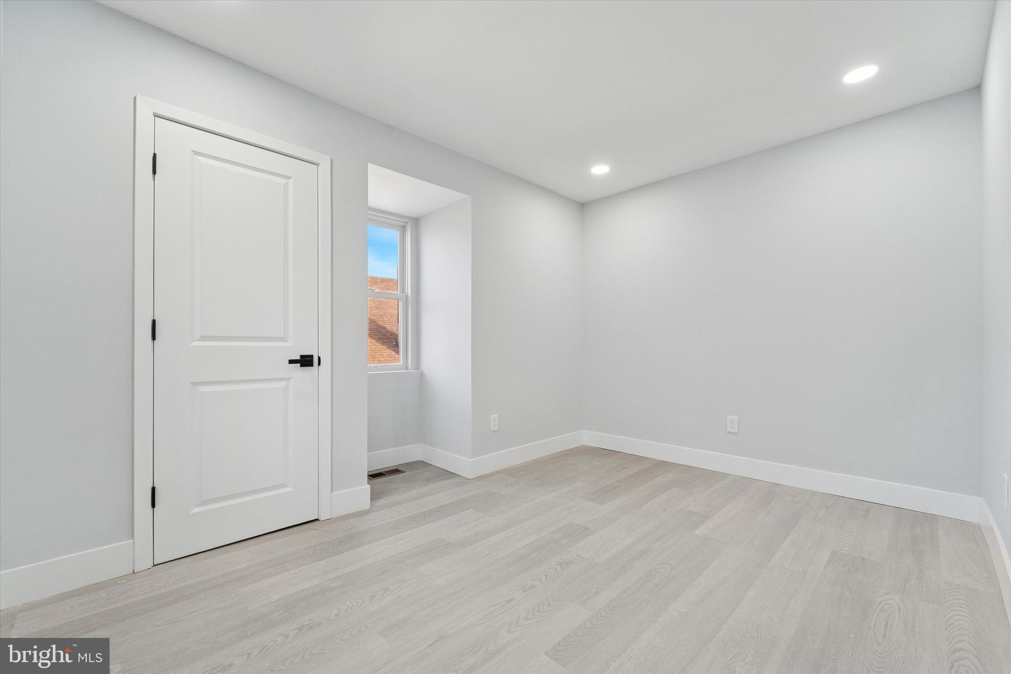 OAK LANE - Residential