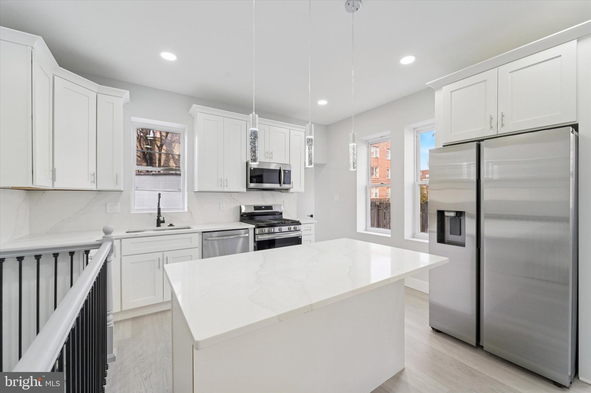 OAK LANE - Residential