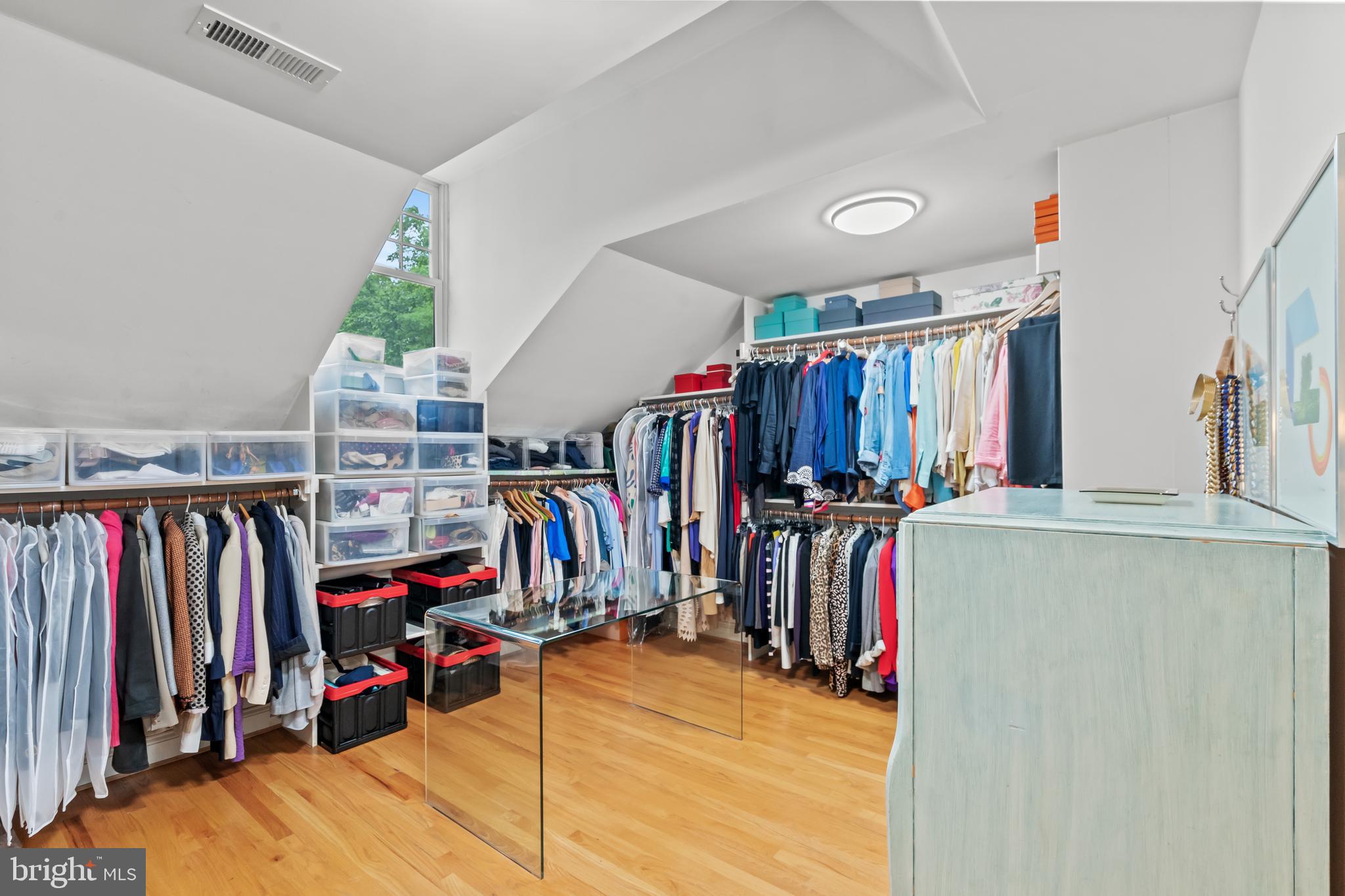 BRADDOCK HEIGHTS - Residential