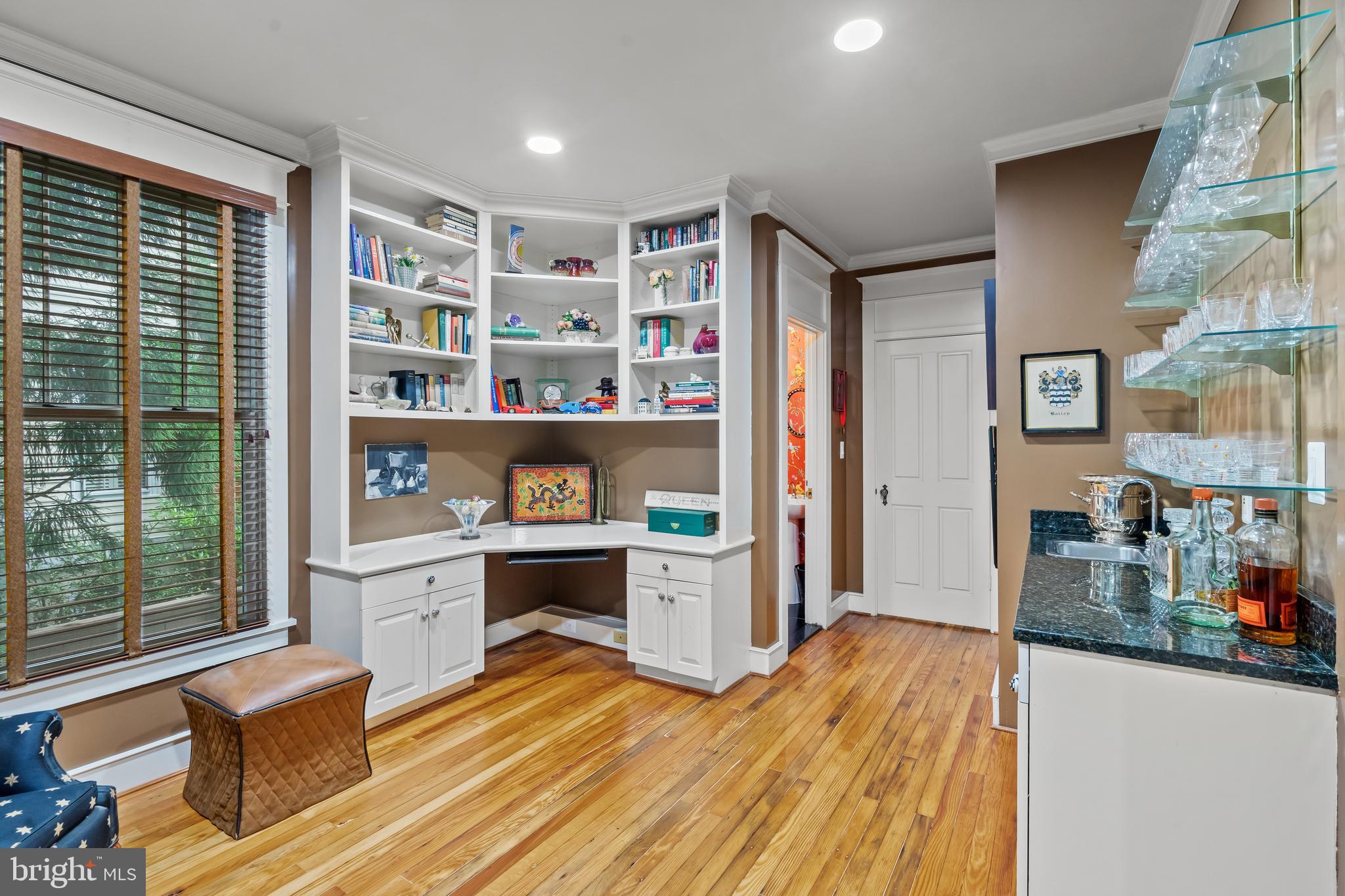 BRADDOCK HEIGHTS - Residential