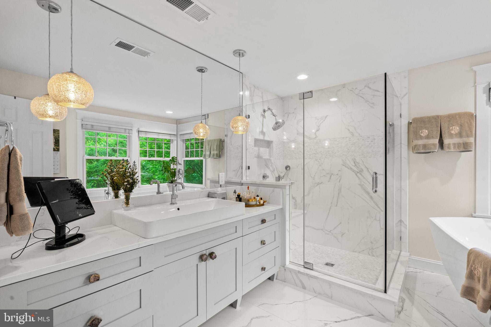 BRADDOCK HEIGHTS - Residential