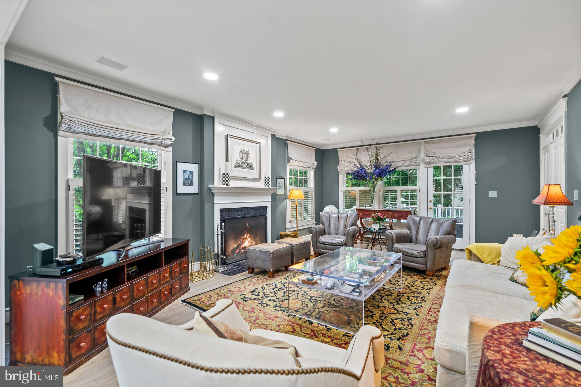 BRADDOCK HEIGHTS - Residential