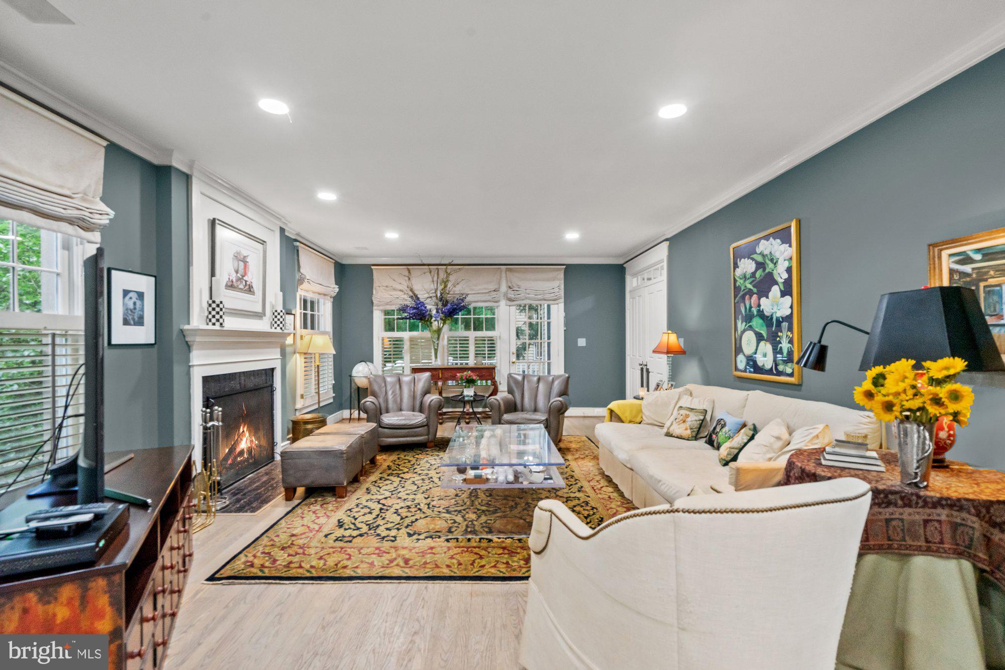 BRADDOCK HEIGHTS - Residential