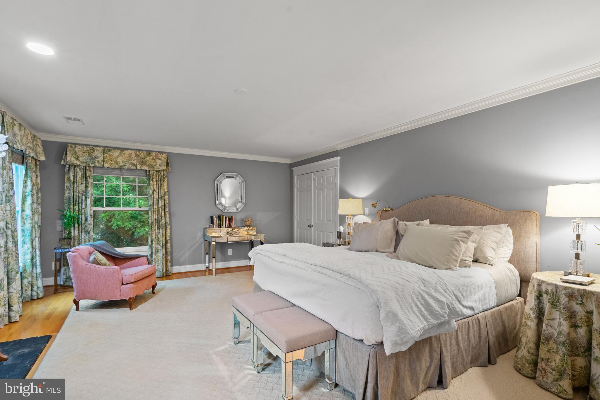 BRADDOCK HEIGHTS - Residential