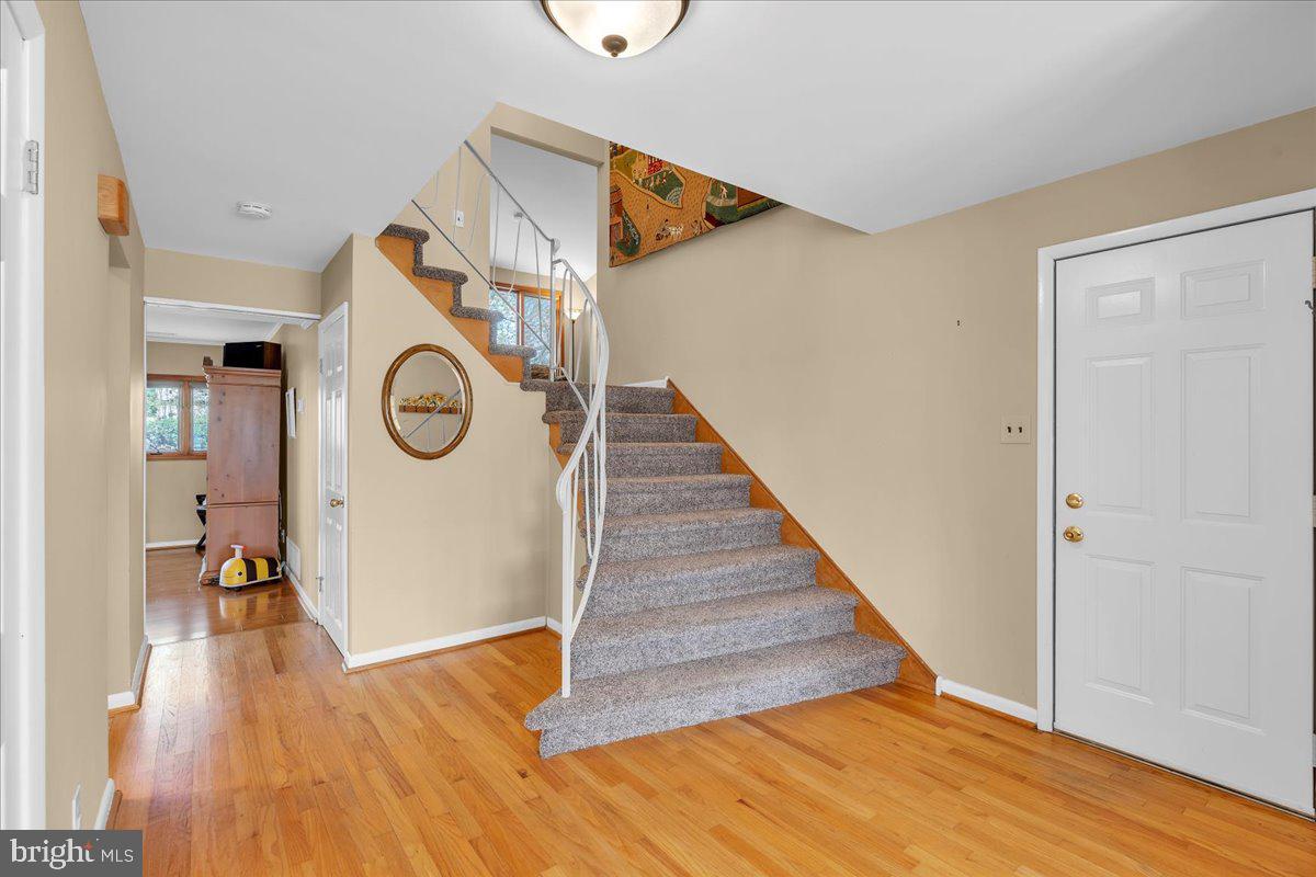 1204 HEARTWOOD DRIVE