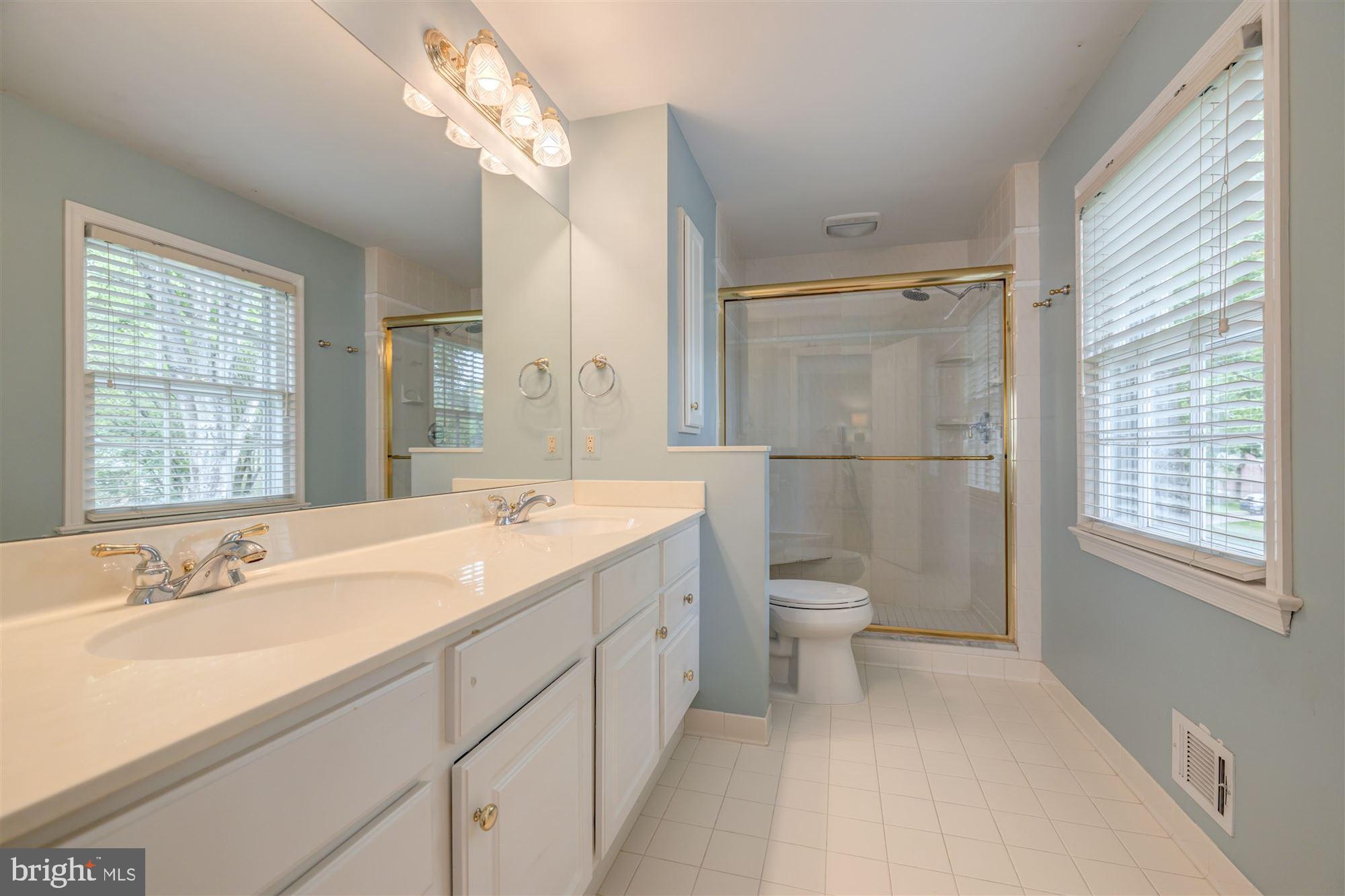 RIVER FALLS - Residential