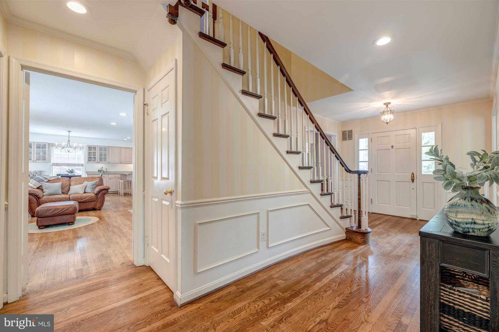 RIVER FALLS - Residential