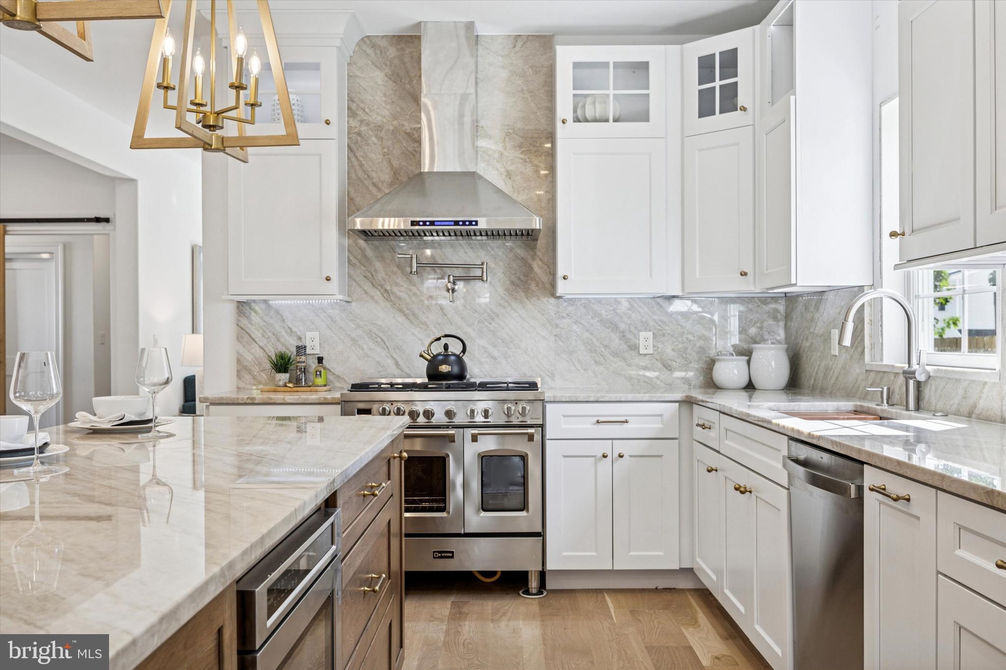 BROOKLINE - Residential