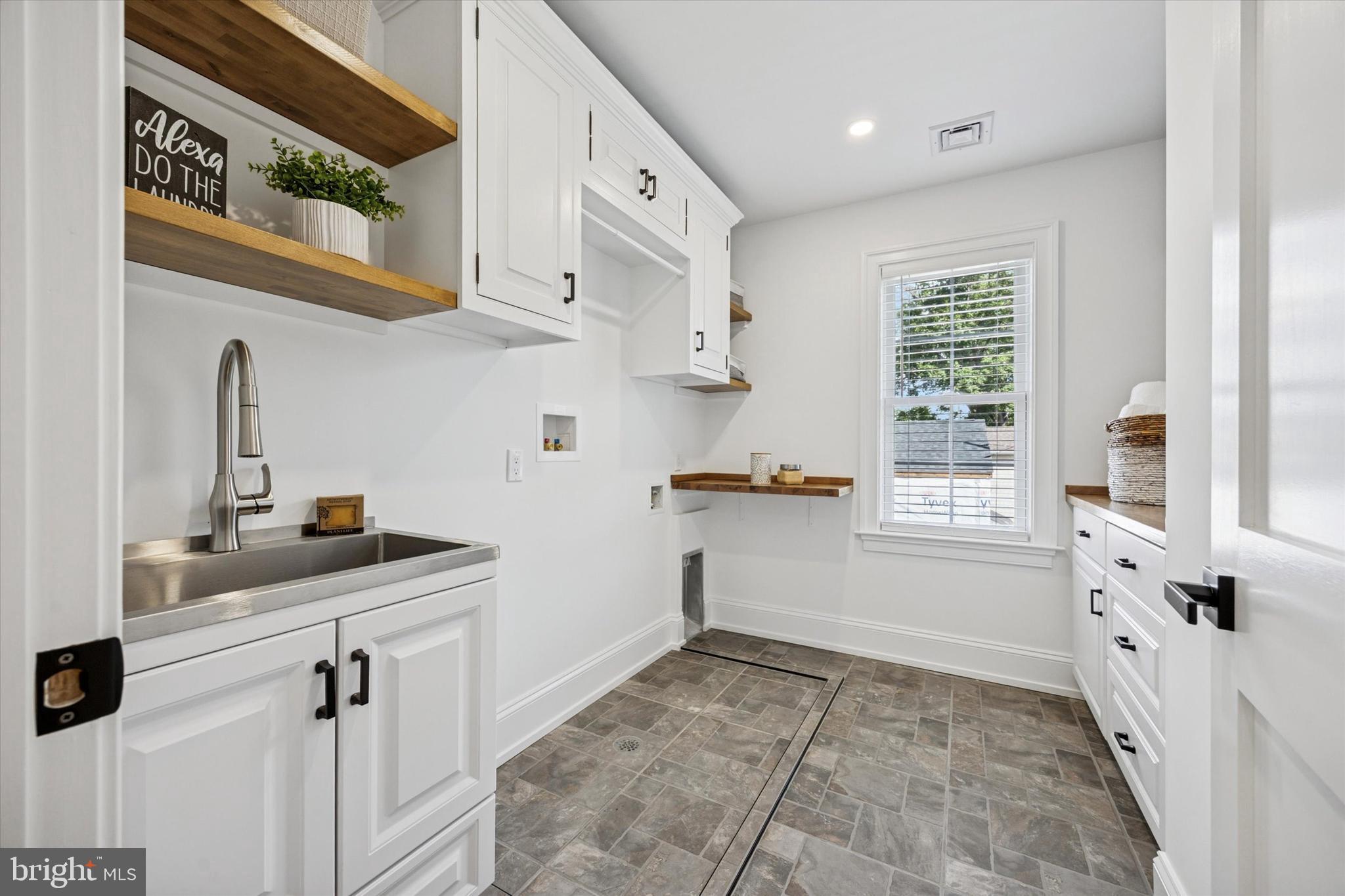 BROOKLINE - Residential