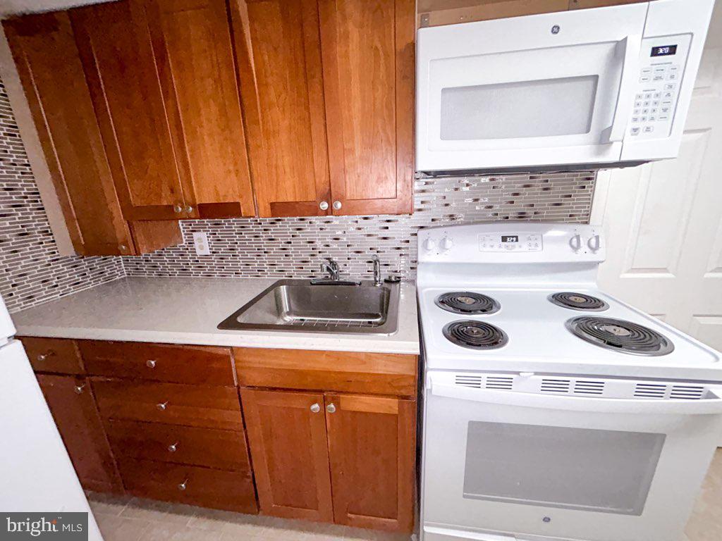 BRYN MAWR WEST FAIRMOUNT - Residential Lease