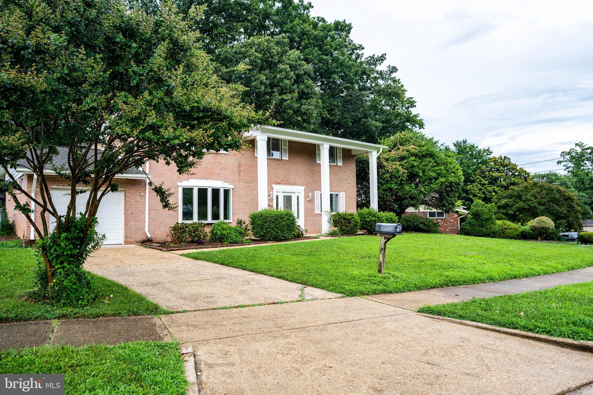 6907 BARNACK DRIVE