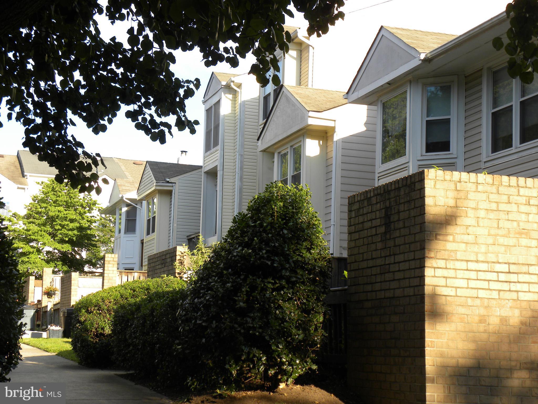 SUNSET RIDGE - Residential