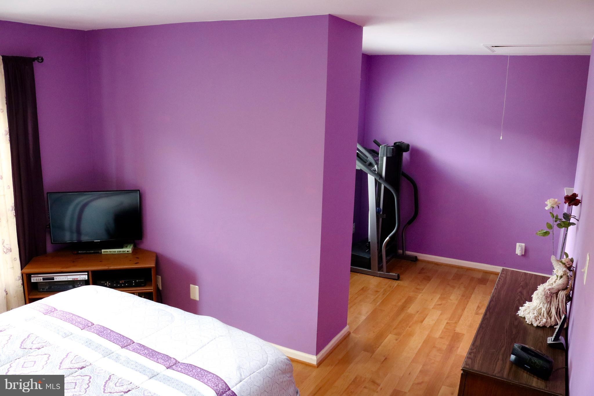 SUNSET RIDGE - Residential