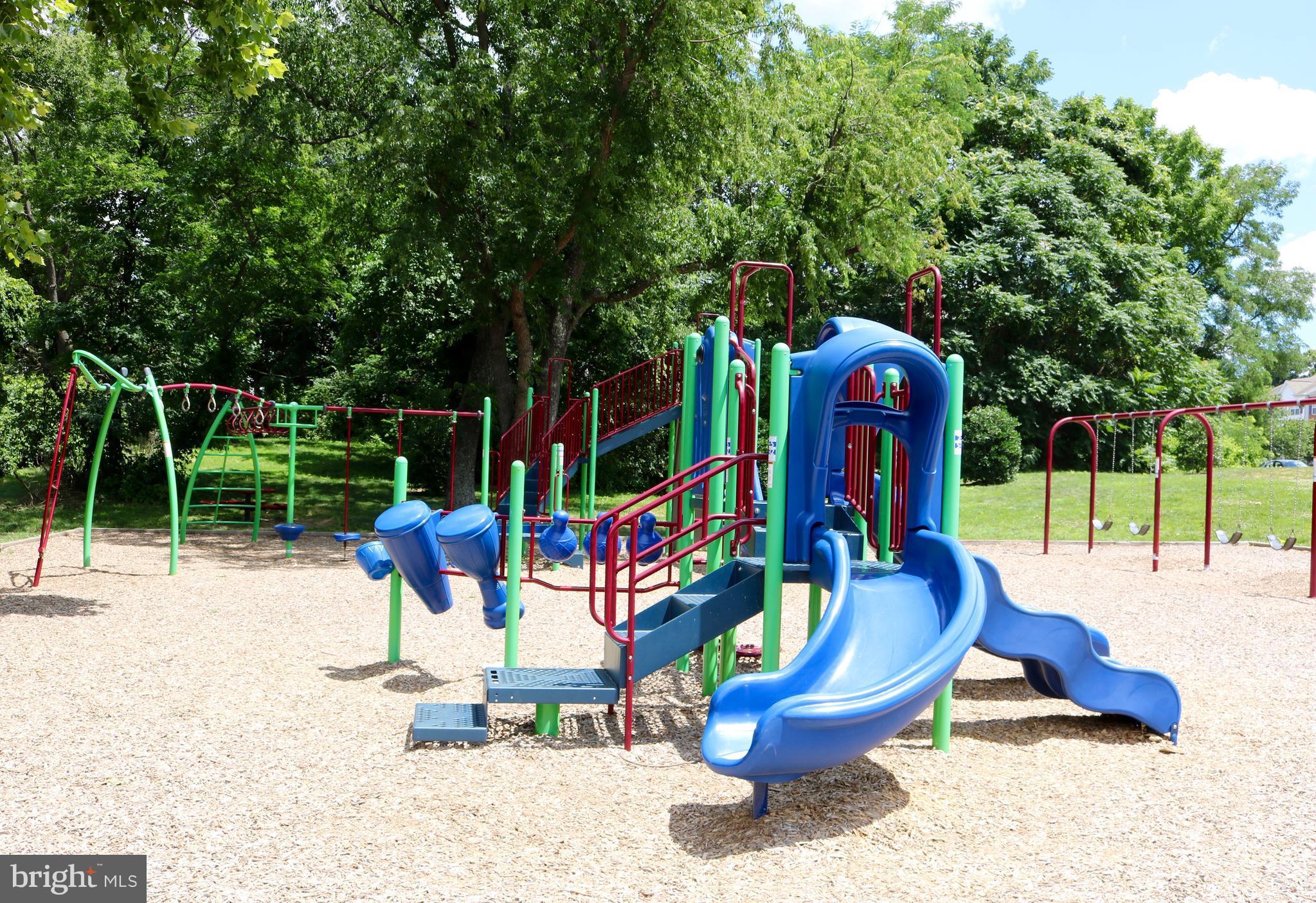 SUNSET RIDGE - Residential