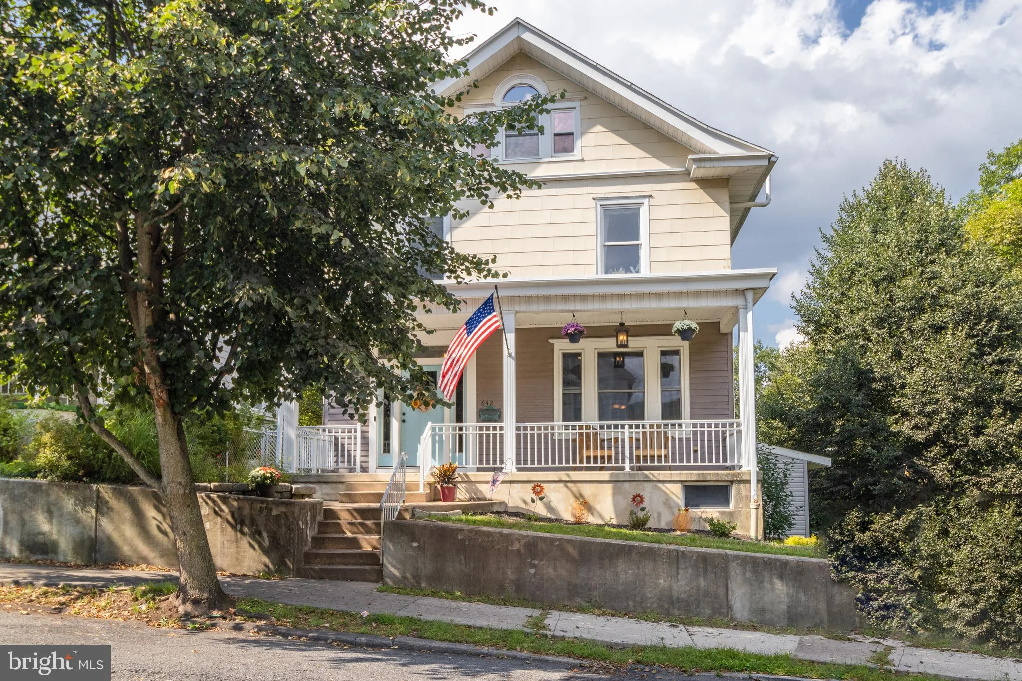 642 Edwards Avenue, Pottsville, PA 17901