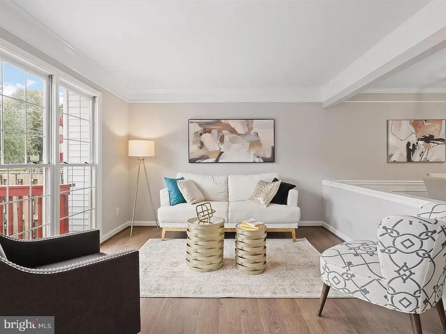 Updated 3-level townhome in Ashburn Village, just steps from Ashburn Village Blvd and minutes to Route 7 and the Dulles Toll Road (VA-267). Features modern flooring, refreshed kitchen, finished lower level, and private fenced backyard. Access to Ashburn Village amenities including pools, lakes, rec center, sports courts, and trails. Close to shopping, dining, and top-rated schools

* * 3 minutes to Giant, CVS, restaurants, and the Ashbrook Marketplace
* * 5 minutes to Route 7 and major commuter routes
** 6 minutes to One Loudoun
** Walking distance to Ashburn Village Sports Pavilion
** Access to lakes, trails, playgrounds, and community pools

Top-rated Loudoun County schools nearby