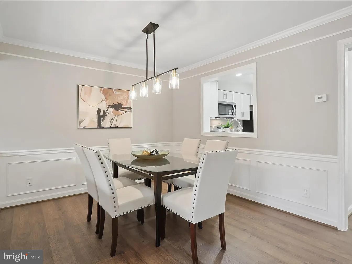 ASHBURN FARM - Residential Lease