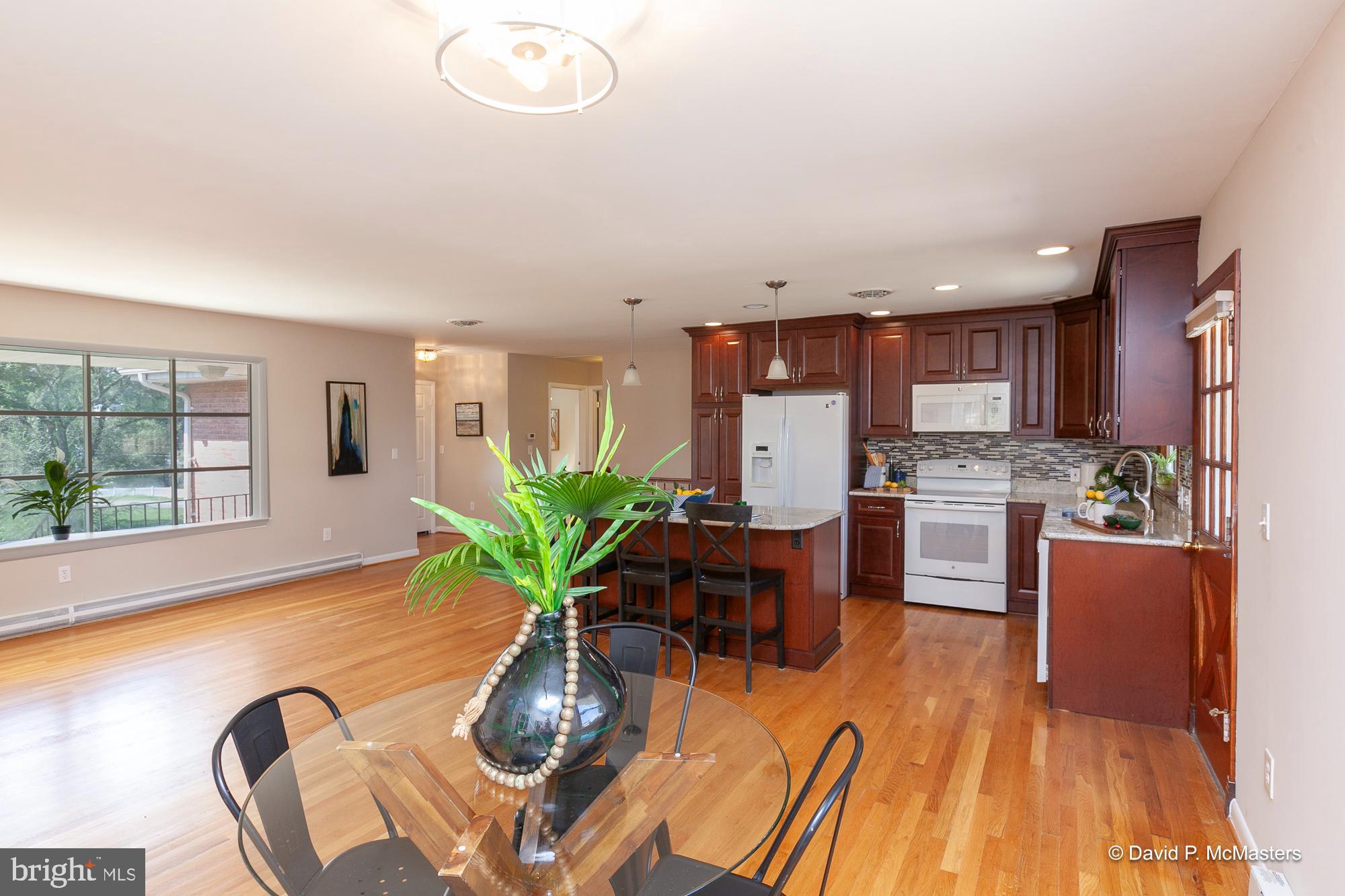 CHARLES TOWN - Residential