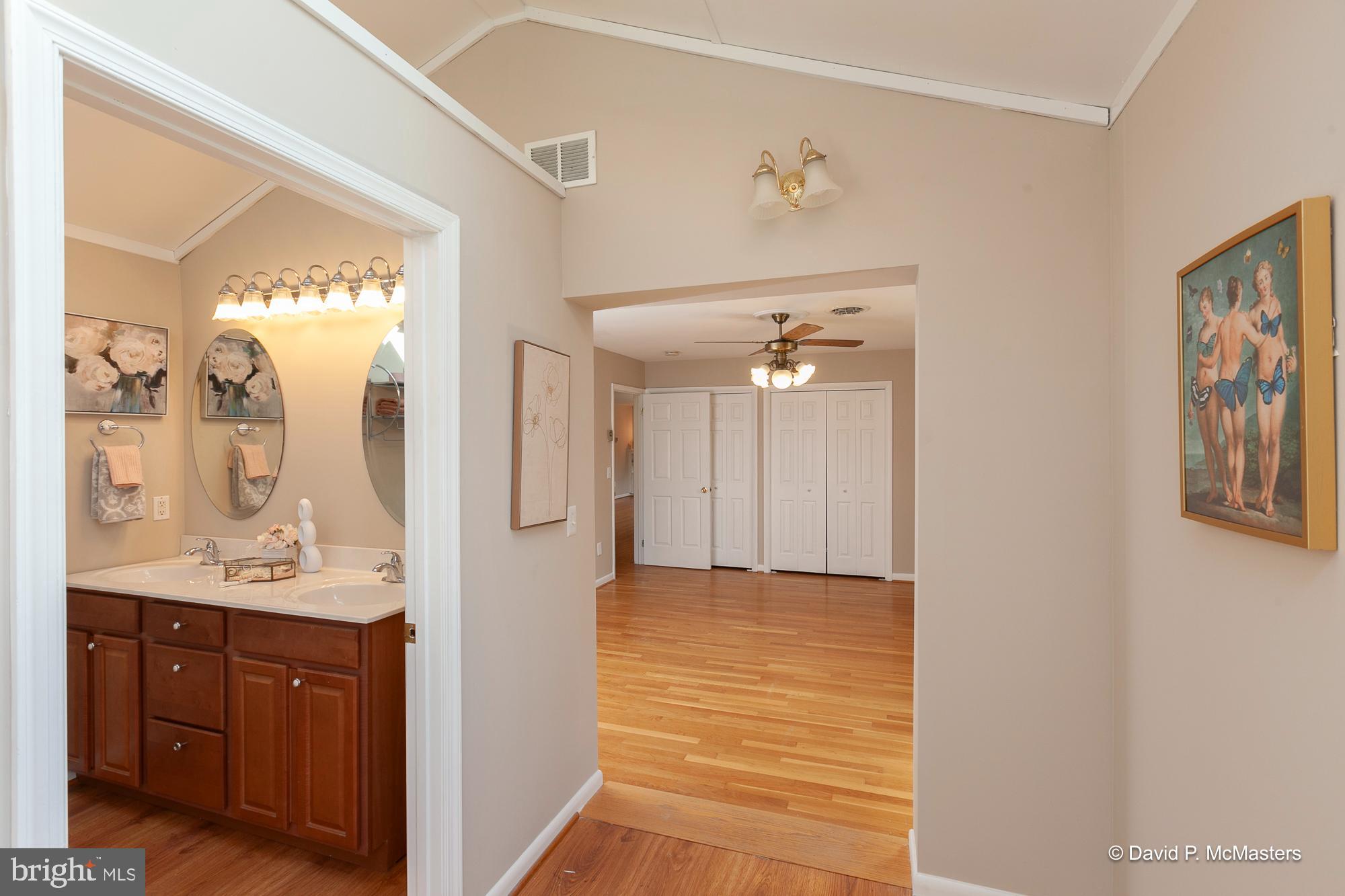 CHARLES TOWN - Residential