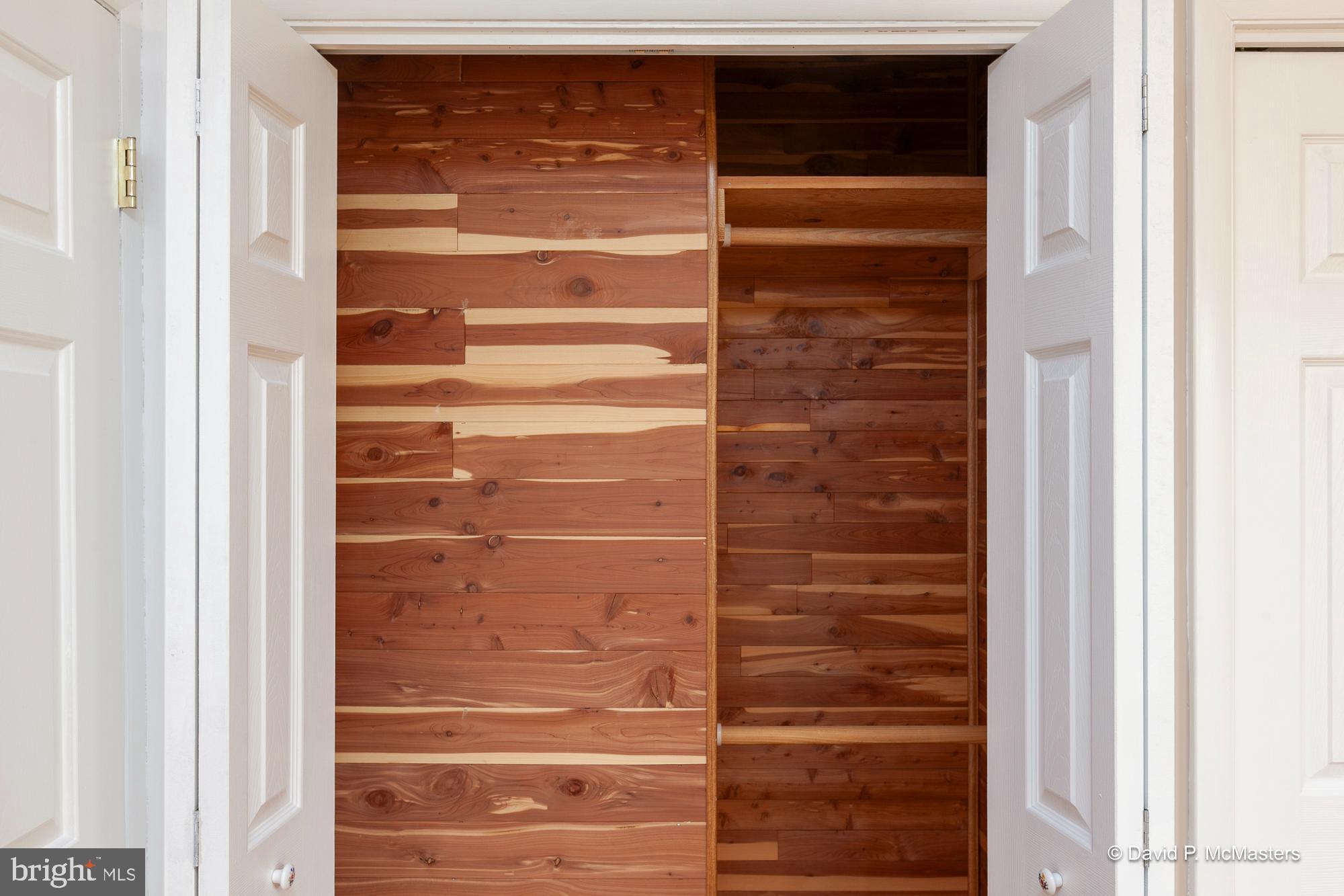 CHARLES TOWN - Residential