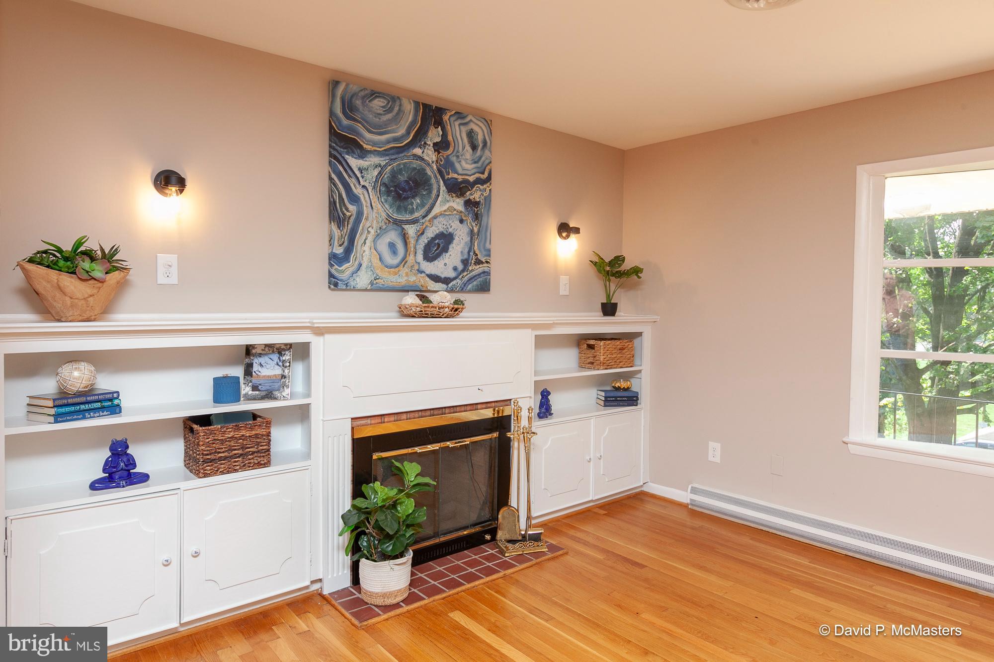 CHARLES TOWN - Residential