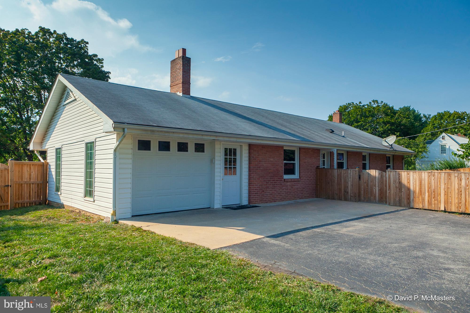 CHARLES TOWN - Residential