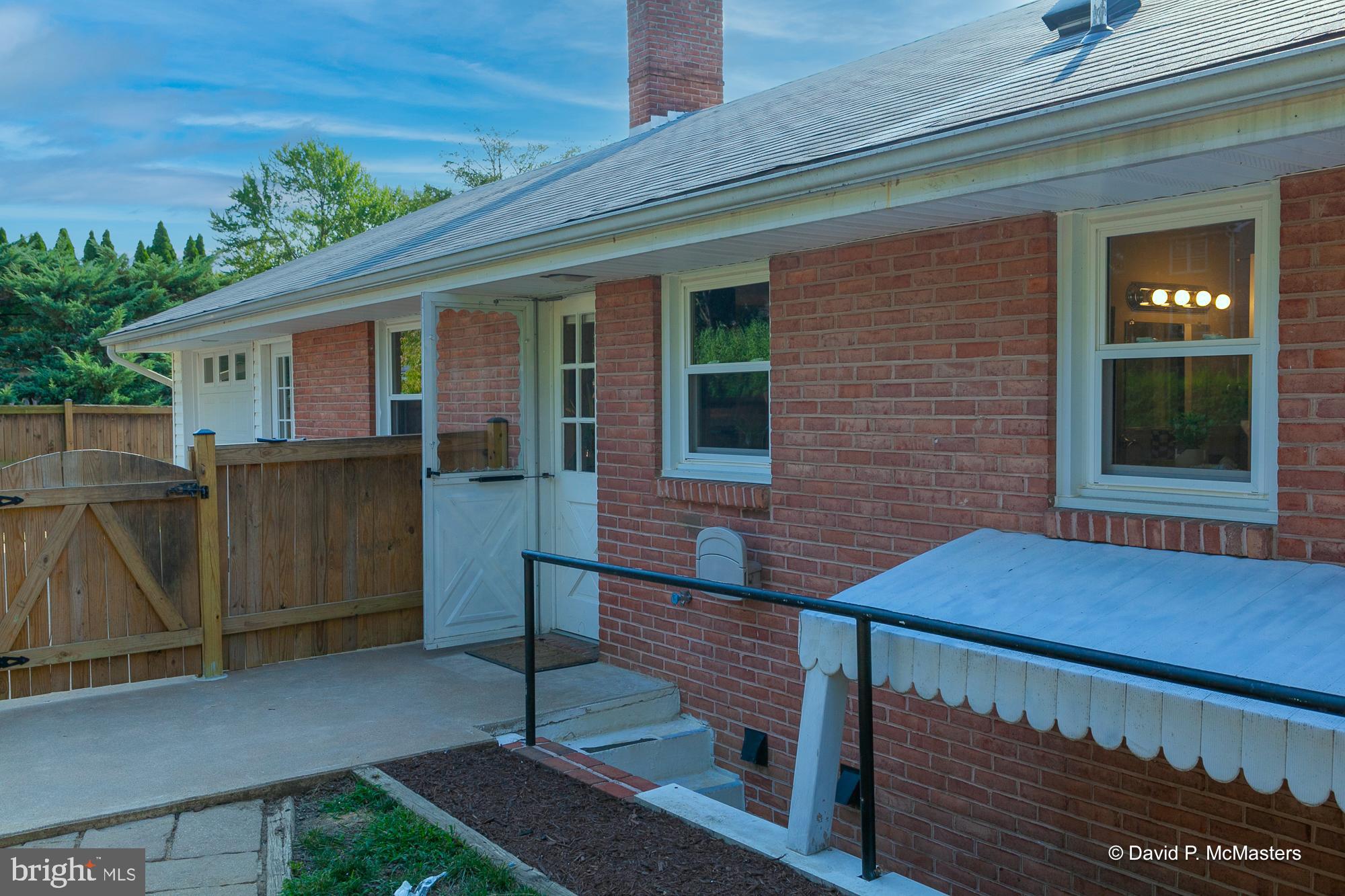 CHARLES TOWN - Residential