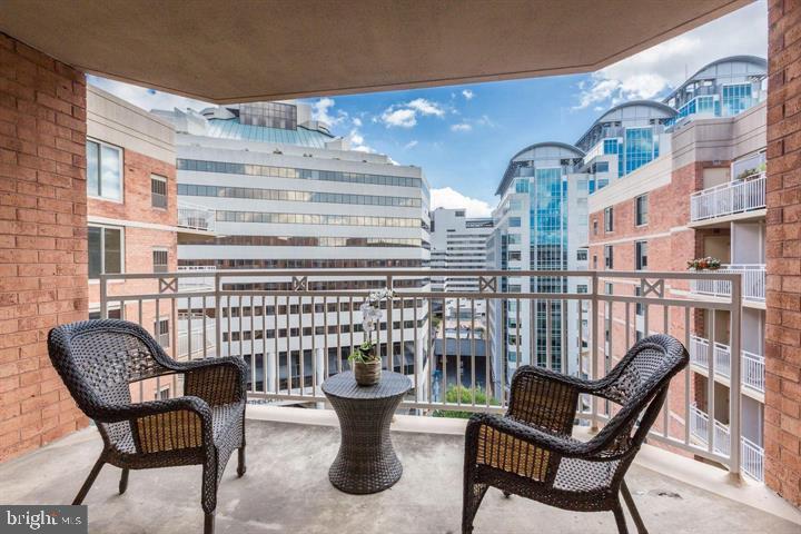 CHASE AT BETHESDA CODM - Residential