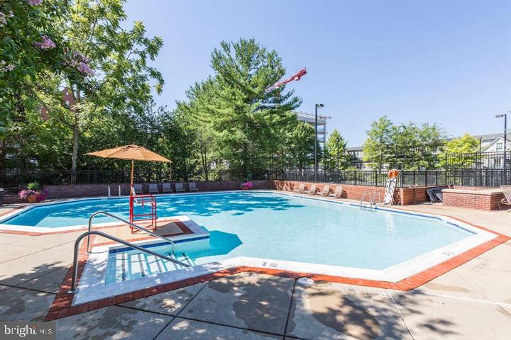 CHASE AT BETHESDA CODM - Residential