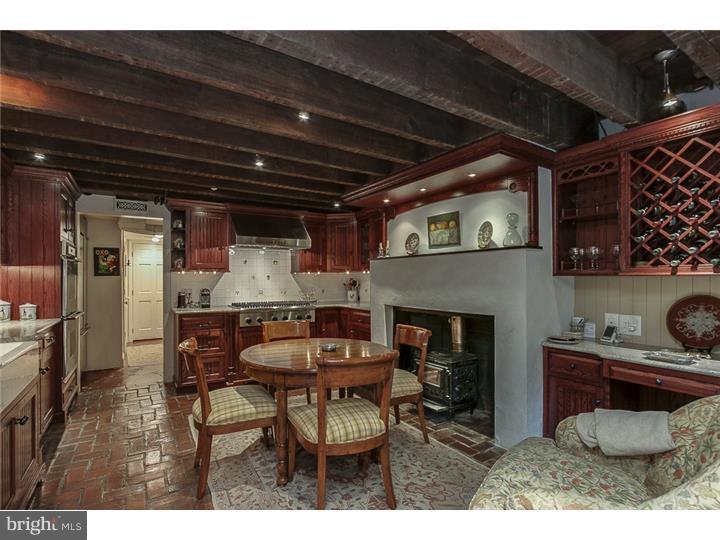 SOCIETY HILL - Residential