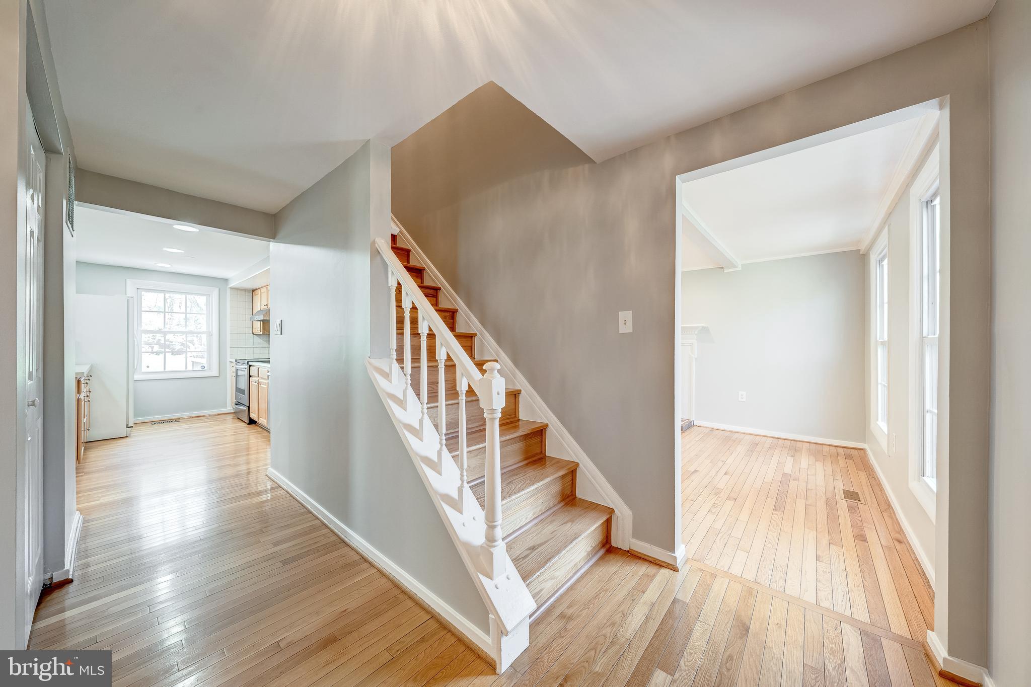 RESTON - Residential