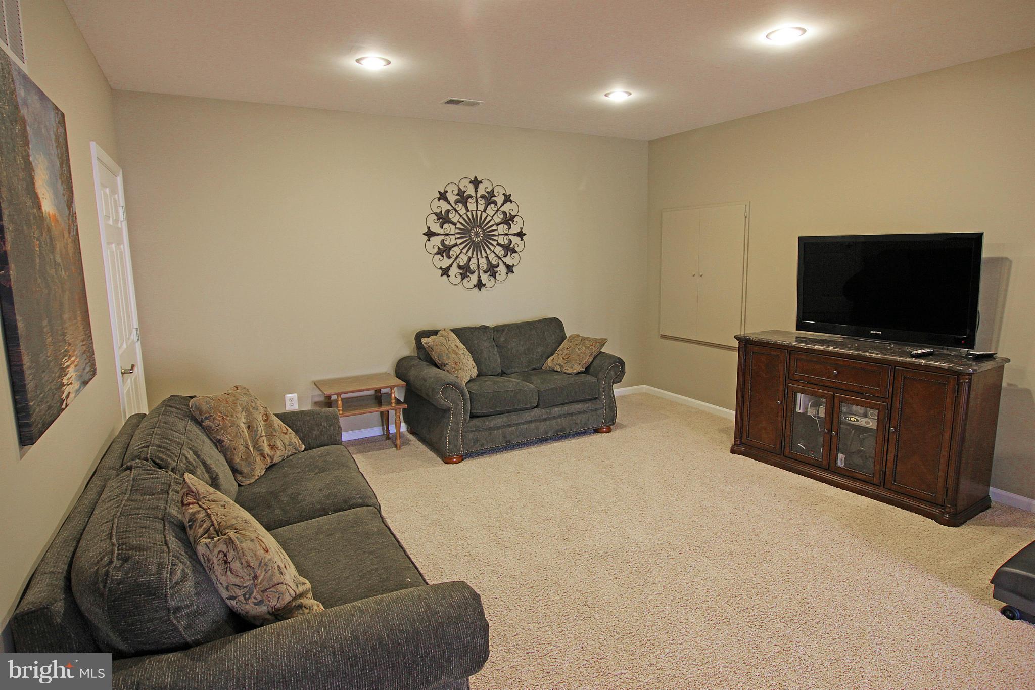 WOLFTRAP VALE - Residential