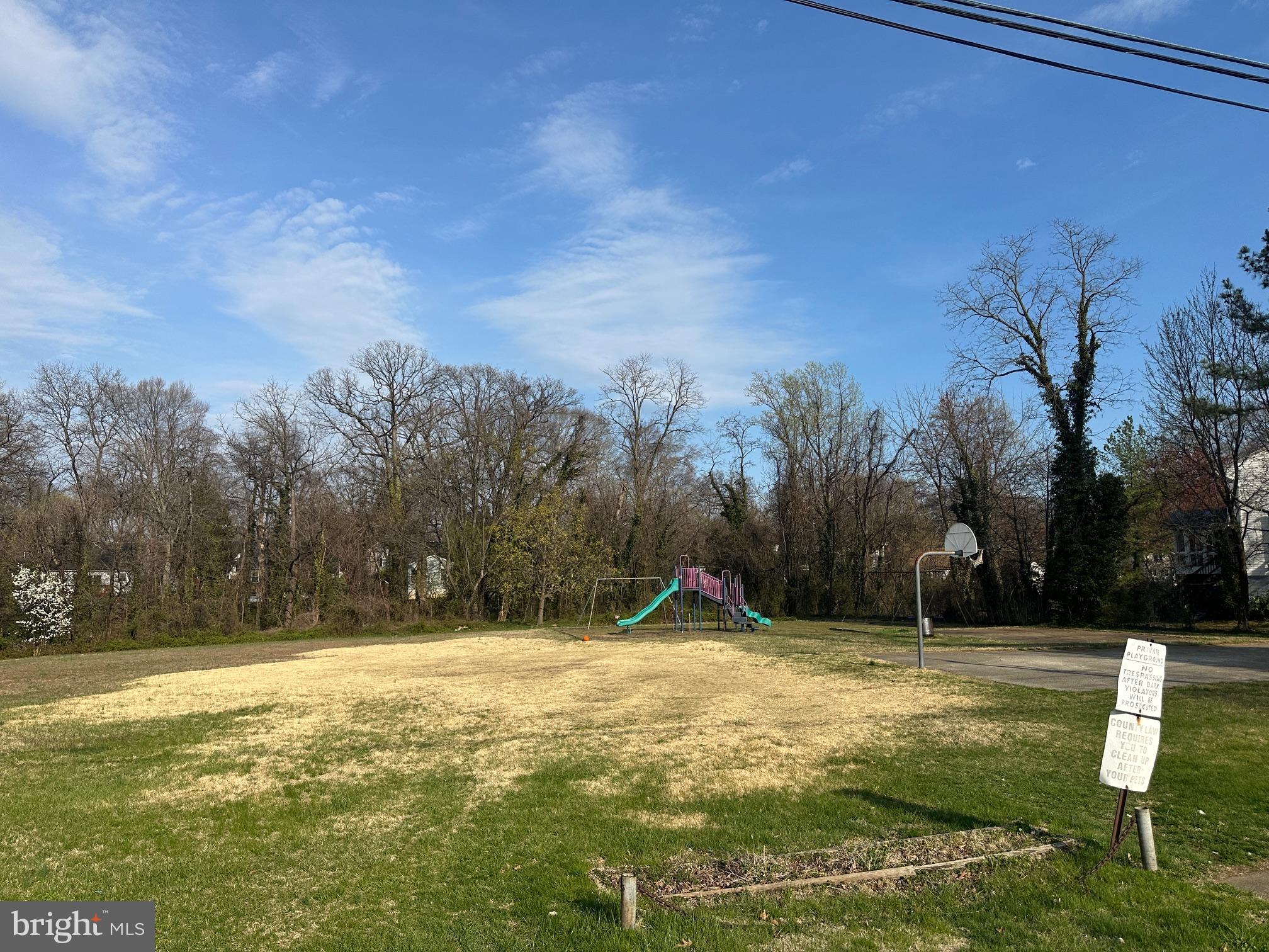 CRESTWOOD - Residential