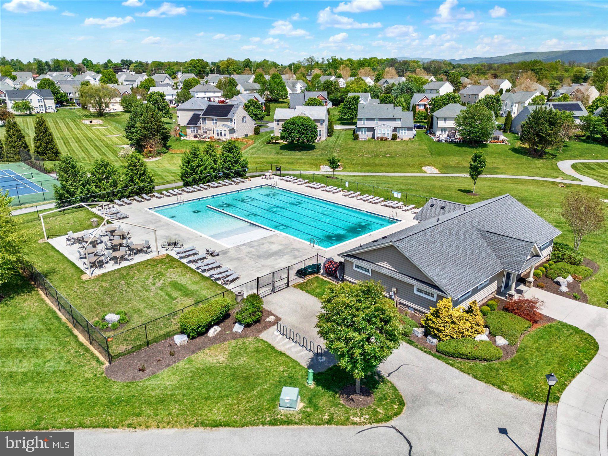 WESTFIELDS - Residential