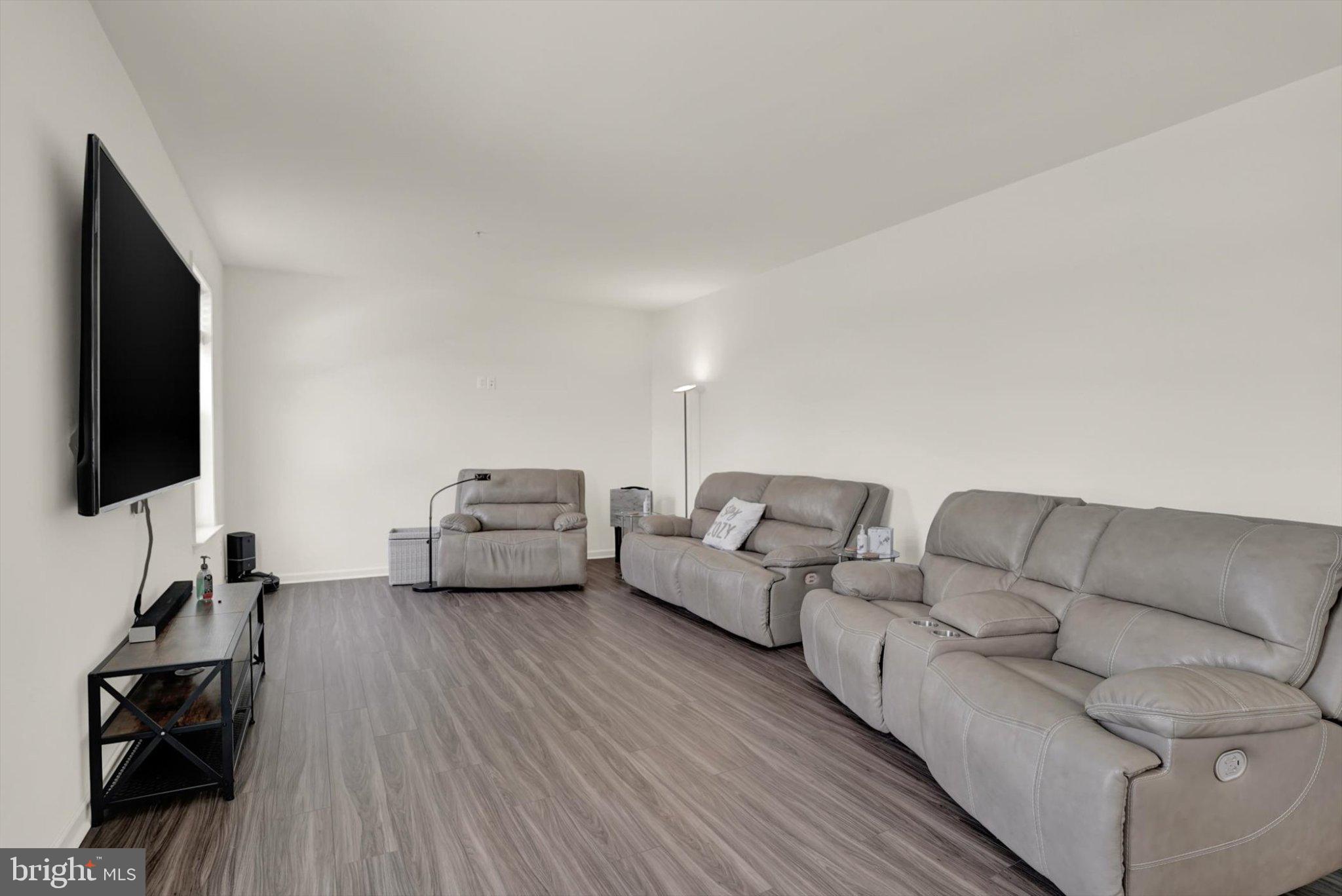 WESTFIELDS - Residential