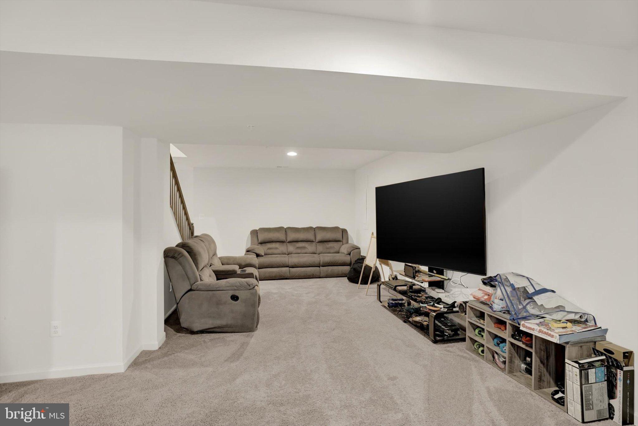 WESTFIELDS - Residential